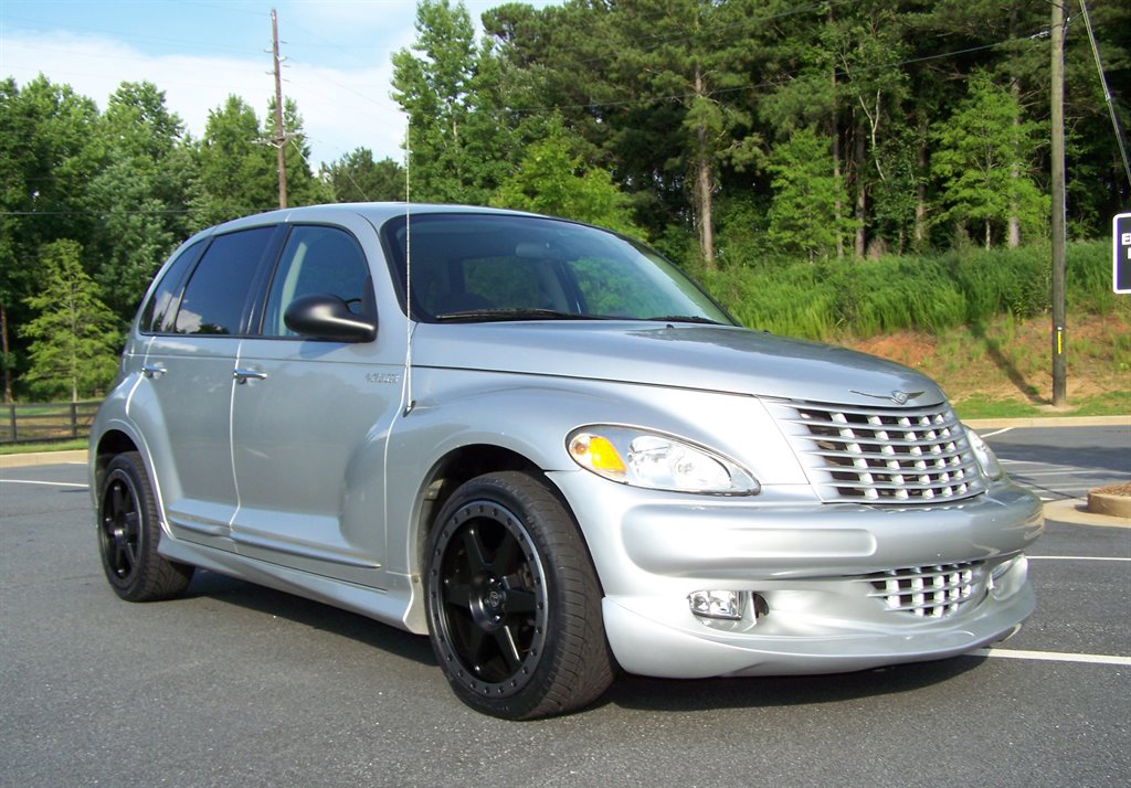 2004 Chrysler PT Cruiser Base's photo