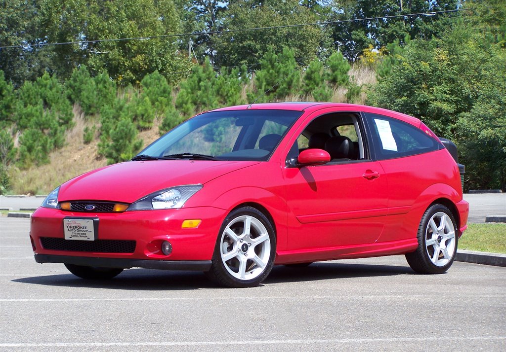 2004 Ford Focus ZX3 SVT's photo