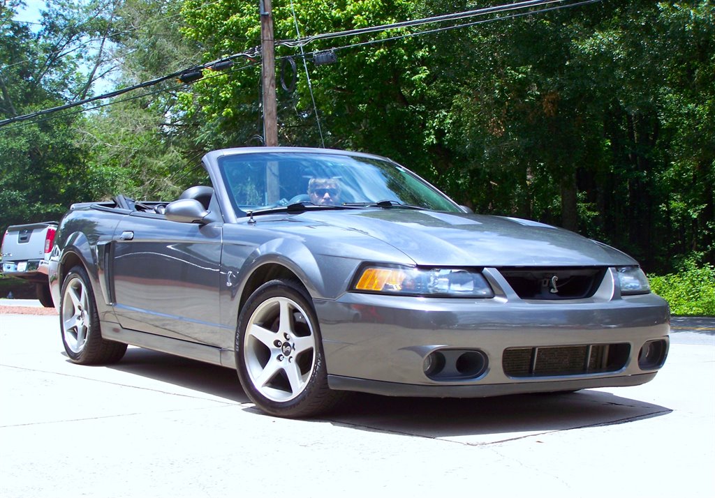 2003 Ford Mustang Cobra SVT