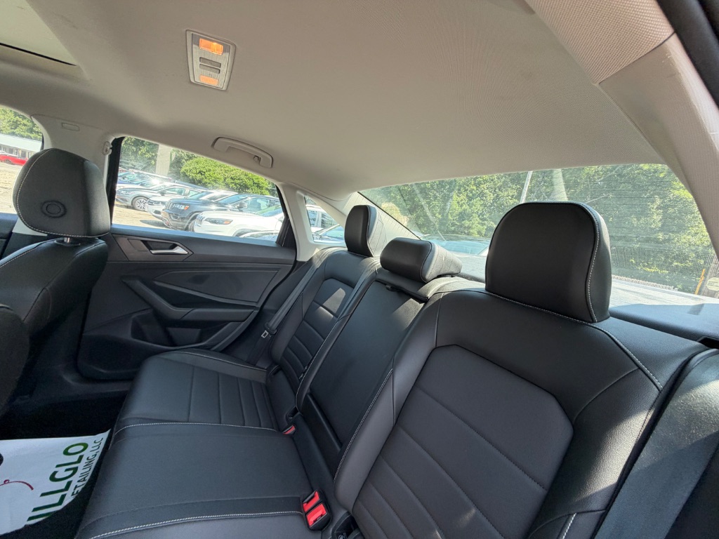2024 Volkswagen Jetta SE - Photo 22