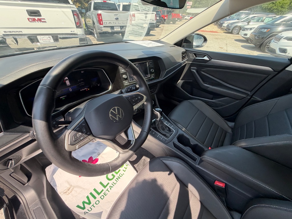 2024 Volkswagen Jetta SE - Photo 15
